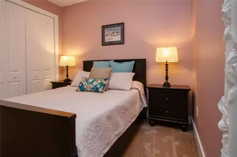 Bedroom - 1605 Butch Cassidy Trl, Wimauma, FL 33598 photo 6 of 10