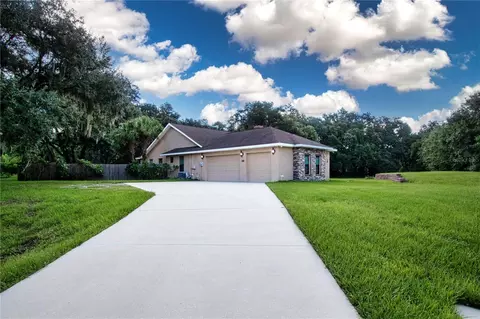 Exterior - 1605 Butch Cassidy Trl, Wimauma, FL 33598 photo 14 of 17