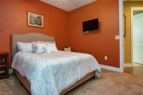 Bedroom - 1605 Butch Cassidy Trl, Wimauma, FL 33598 photo 10 of 10