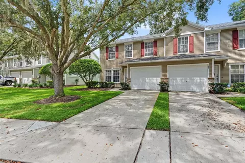 150 Sawtooth Dr, Valrico, FL 33594