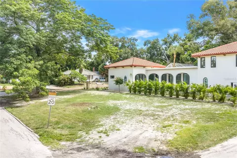1949 5th St N, Saint Petersburg, FL 33704