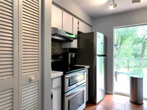 Kitchen - 111 Oak Lee Dr, Lutz, FL 33548 photo 3 of 3
