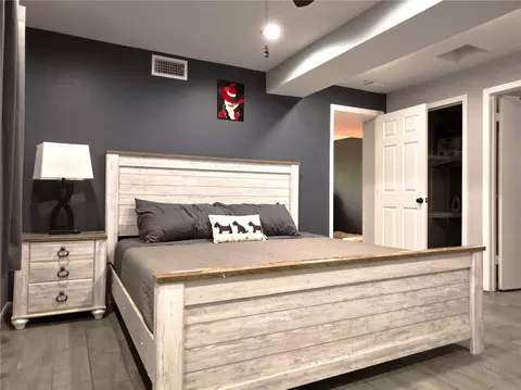 Bedroom - 111 Oak Lee Dr, Lutz, FL 33548 photo 4 of 4