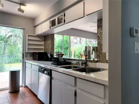 Kitchen - 111 Oak Lee Dr, Lutz, FL 33548 photo 1 of 3