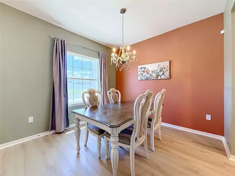 Dining - 1069 Sandpiper Loop, Winter Haven, FL 33881 photo 1 of 3