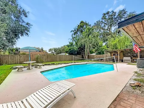 Exterior - 118 Euclid Loop, Seffner, FL 33584 photo 15 of 16