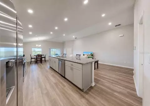Kitchen - 11967 Stone Pine St, Riverview, FL 33569 photo 3 of 6