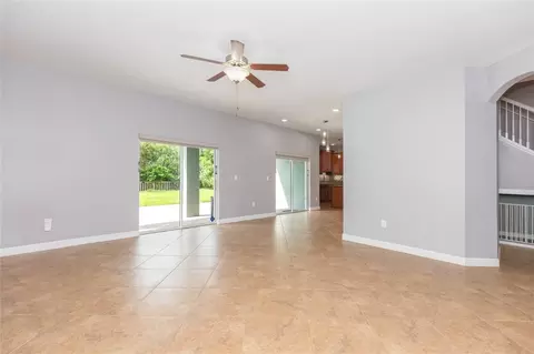 Living - 11508 Mansfield Point Dr, Riverview, FL 33569 photo 5 of 8