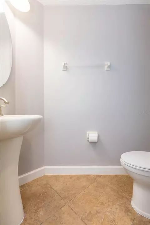 Bath - 11508 Mansfield Point Dr, Riverview, FL 33569 photo 1 of 4