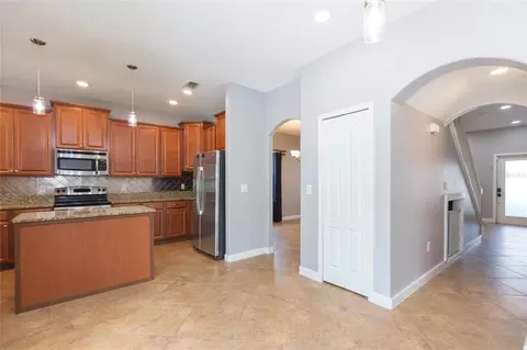 Entry Way - 11508 Mansfield Point Dr, Riverview, FL 33569 photo 4 of 6