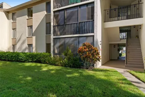 1423 Pine Glen Ln #C1, Tarpon Springs, FL 34688
