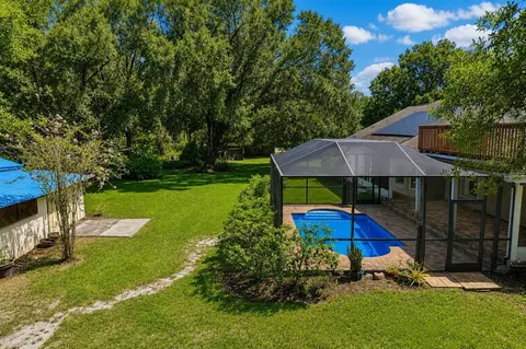 Exterior - 33245 Mandrake Rd, Wesley Chapel, FL 33543 photo 15 of 16