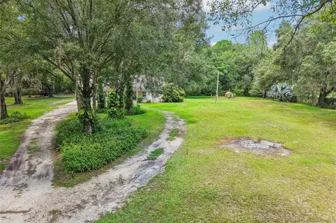 Exterior - 33245 Mandrake Rd, Wesley Chapel, FL 33543 photo 14 of 16