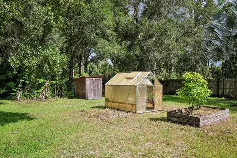 Exterior - 33245 Mandrake Rd, Wesley Chapel, FL 33543 photo 10 of 16