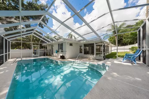 Exterior - 1972 Sever Dr, Clearwater, FL 33764 photo 6 of 10