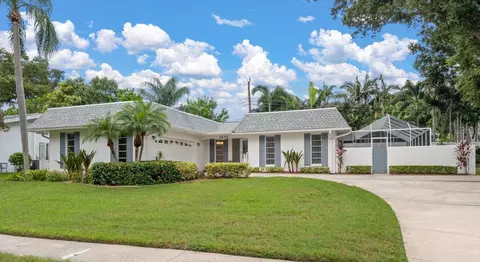 Exterior - 1972 Sever Dr, Clearwater, FL 33764 photo 10 of 10