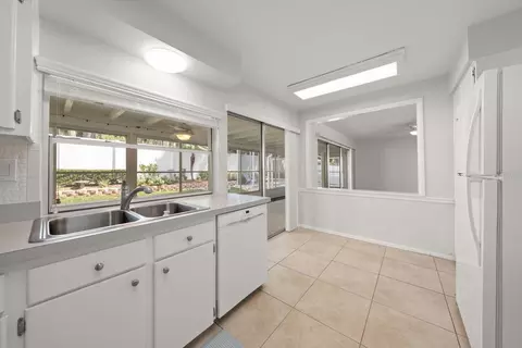 Kitchen - 1972 Sever Dr, Clearwater, FL 33764 photo 1 of 2