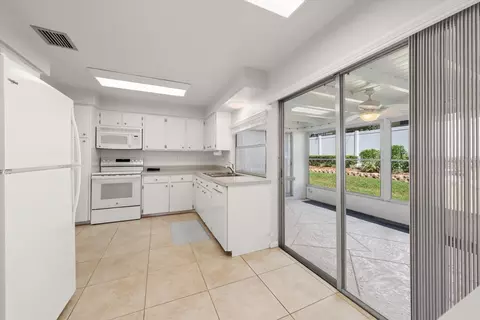 Kitchen - 1972 Sever Dr, Clearwater, FL 33764 photo 2 of 2