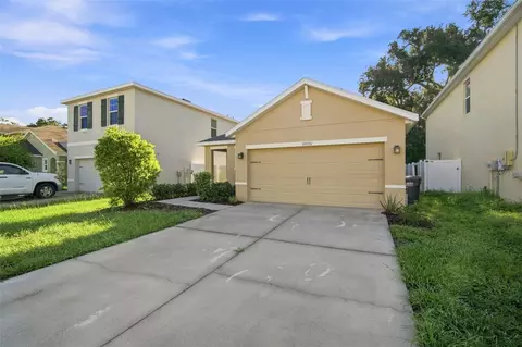 Exterior - 10920 Carlton Fields Dr, Riverview, FL 33579 photo 8 of 8