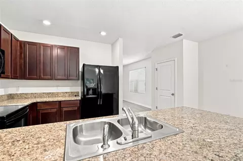 Kitchen - 10920 Carlton Fields Dr, Riverview, FL 33579 photo 4 of 5