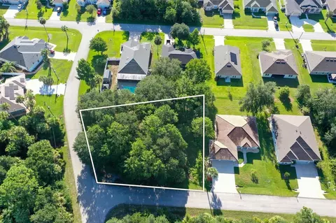 22 Lucas Ln, Palm Coast, FL 32137