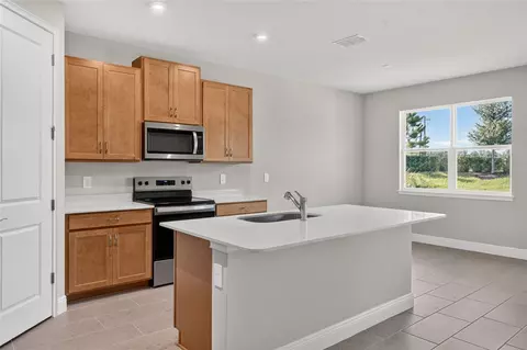 Kitchen - 12443 49th St E, Parrish, FL 34219 photo 1 of 3