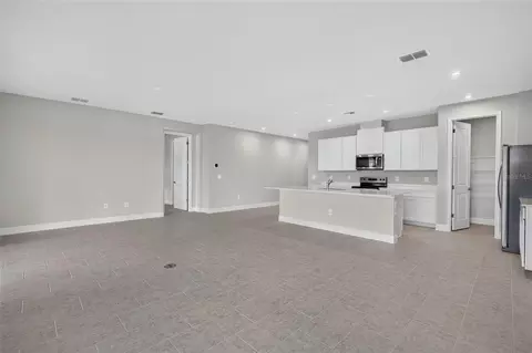 Living - 5031 125th Ave E, Parrish, FL 34219 photo 3 of 7