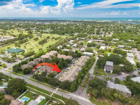 View/Area - 13204 San Blas Loop, Largo, FL 33774 photo 2 of 6