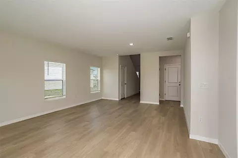 Living - 15261 Maude Landing Loop, Wimauma, FL 33598 photo 4 of 4