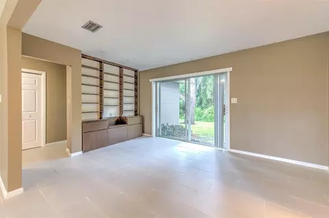 Living - 8825 Cobb Rd, Riverview, FL 33578 photo 5 of 9