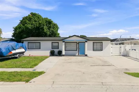 7805 Winston Ln, Tampa, FL 33615