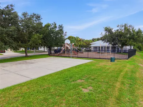 Exterior - 15544 Florida Breeze Loop, Wimauma, FL 33598 photo 8 of 8