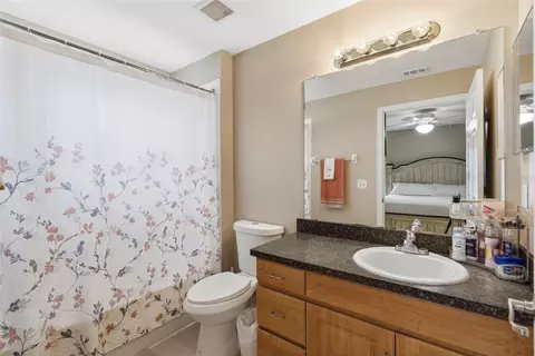Bath - 15544 Florida Breeze Loop, Wimauma, FL 33598 photo 1 of 2