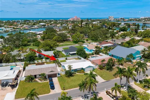 2972 E Vina Del Mar Blvd, Saint Pete Beach, FL 33706