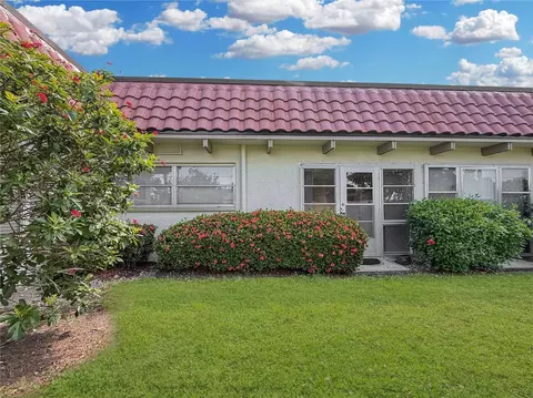 Exterior - 1701 Pinehurst Rd #2F, Dunedin, FL 34698 photo 2 of 4
