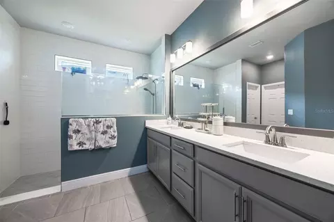 Bath - 11822 Chevelon Ln, Parrish, FL 34219 photo 1 of 2