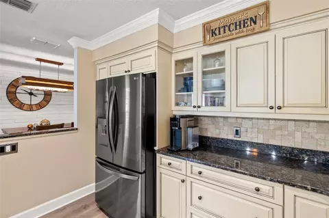 Kitchen - 11312 Robert Dr, Seminole, FL 33778 photo 4 of 5