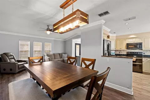 Dining - 11312 Robert Dr, Seminole, FL 33778 photo 1 of 2
