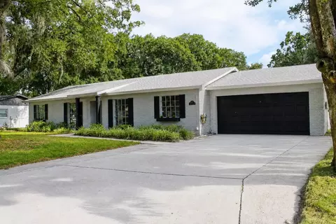 13808 Cherry Brook Ln, Tampa, FL 33618