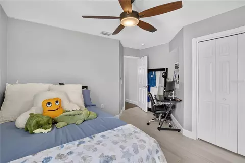 Bedroom - 12935 Raysbrook Dr, Riverview, FL 33569 photo 4 of 5