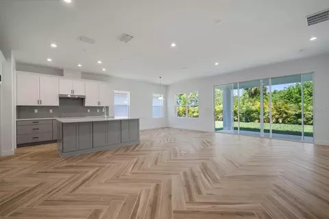 Living - 11892 Richmond Trl, Parrish, FL 34219 photo 2 of 3