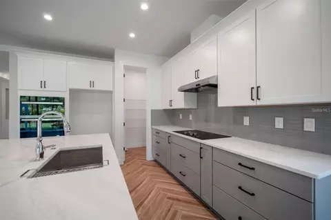 Kitchen - 11892 Richmond Trl, Parrish, FL 34219 photo 2 of 3