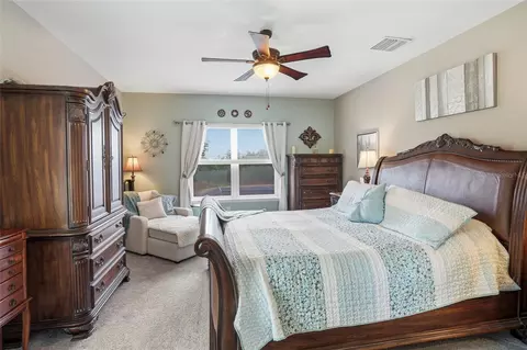 Bedroom - 33564 Willow Point Ct, Wesley Chapel, FL 33545 photo 4 of 8