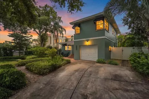 3528 Foster Hill Dr N, Saint Petersburg, FL 33704