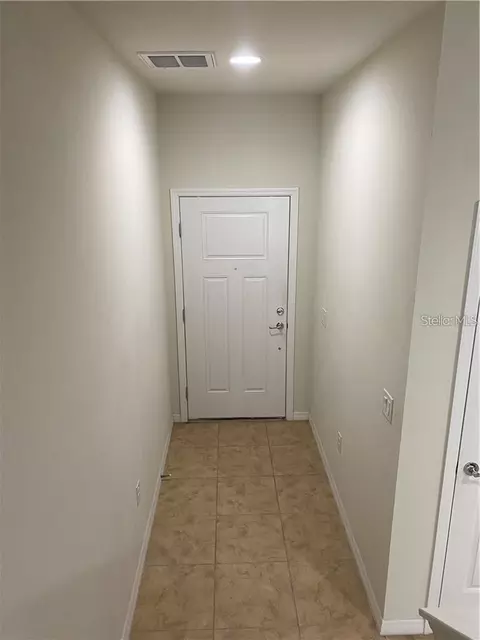 Entry Way - 9141 Hillcroft Dr, Riverview, FL 33578 photo 2 of 5
