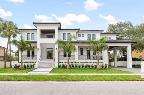 5203 W Neptune Way, Tampa, FL 33609