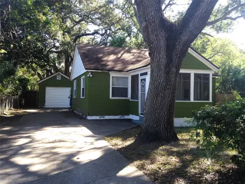2226 27th St S, Saint Petersburg, FL 33712