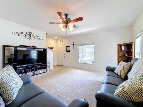 Living - 4706 Chatterton Way, Riverview, FL 33578 photo 4 of 5