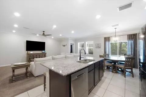 Kitchen - 15488 Scolder Loop, Weeki Wachee, FL 34614 photo 5 of 8