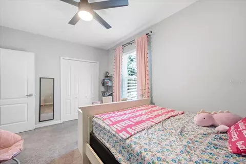 Bedroom - 15488 Scolder Loop, Weeki Wachee, FL 34614 photo 4 of 10
